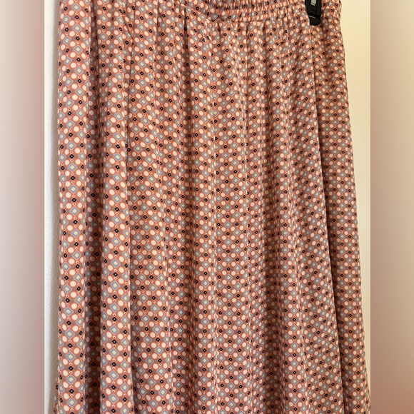 max studio - Picture 3 of 4